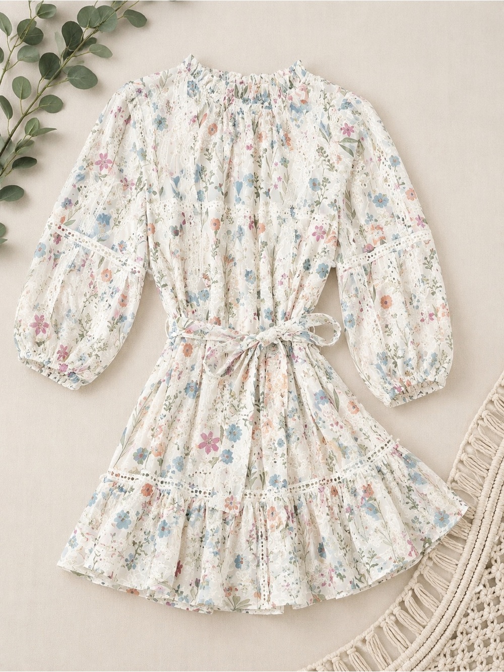 Women’s White Floral Tie-Waist Casual Dress